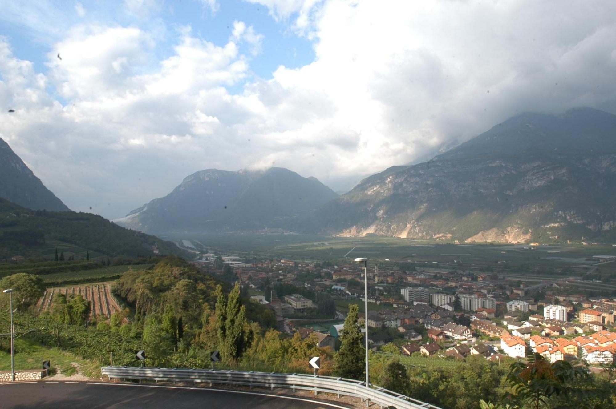 Villa Bertagnolli - Locanda Del Bel Sorriso Trente Buitenkant foto